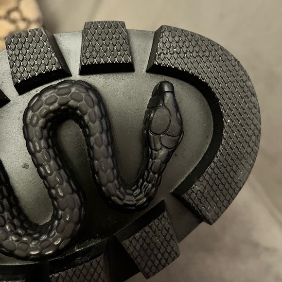 Gucci Trip Logo Bootie - Picture 11 of 14